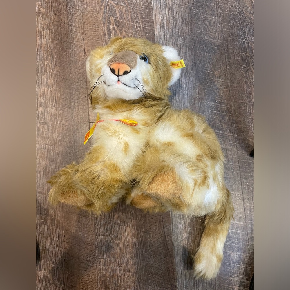 Vintage Steiff Junior Leo Lion Cub 2897/30 with Original Button Ear Tag/hang tag